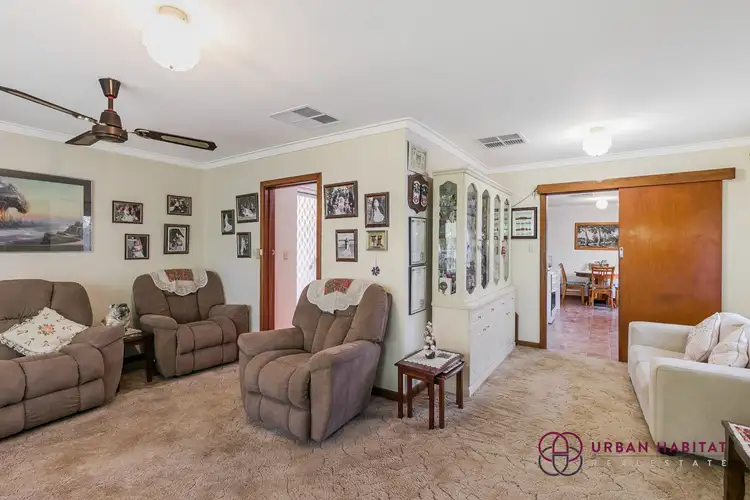 Fifth view of Homely house listing, 10 Dowling Place, Orelia WA 6167