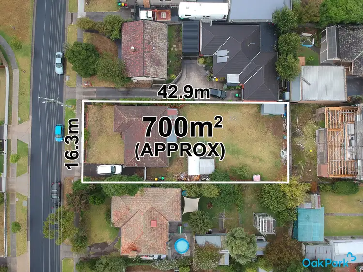 13 Charlotte Street, Oak Park VIC 3046