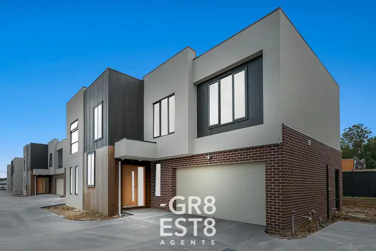 7/18 Bayview Rd, Officer VIC 3809