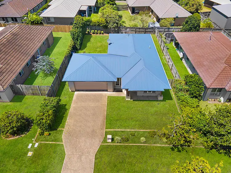 1/9 Broadleaf Place, Ningi QLD 4511