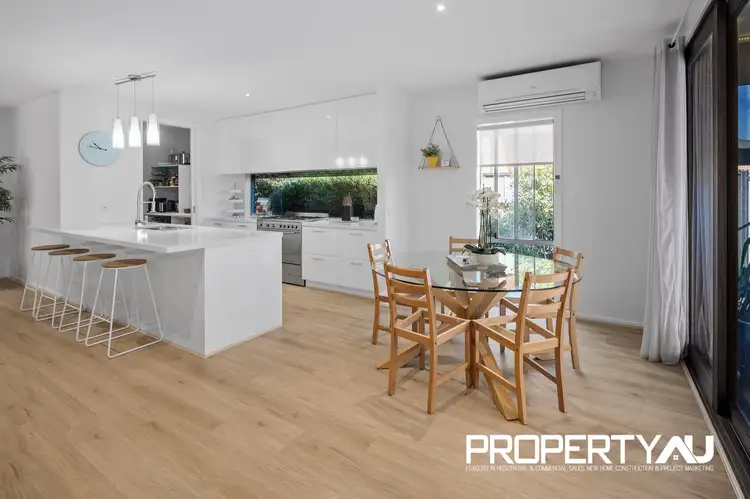 Second view of Homely house listing, 15 Brentwick Drive, Craigieburn VIC 3064