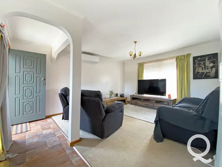 Second view of Homely unit listing, 2/4 Castlefield Court, Warragul VIC 3820