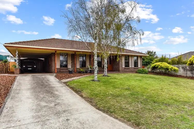 Fifth view of Homely house listing, 2 Finch Street, Mount Gambier SA 5290