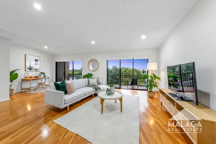 Third view of Homely townhouse listing, 18 Alexander Circuit, Craigieburn VIC 3064