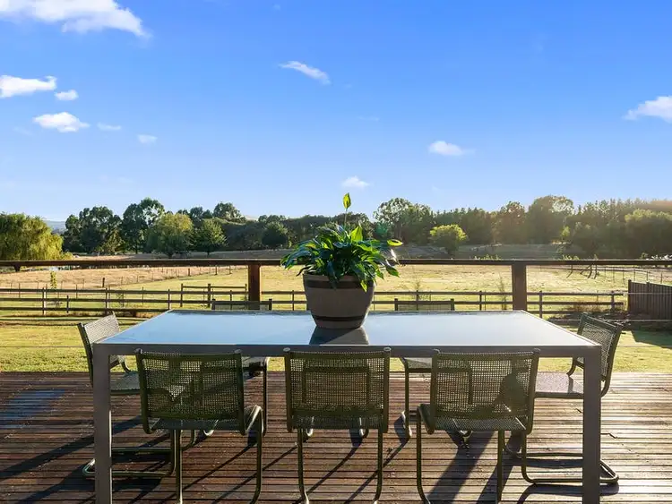 69 Monkey Gully Road, Mansfield VIC 3722