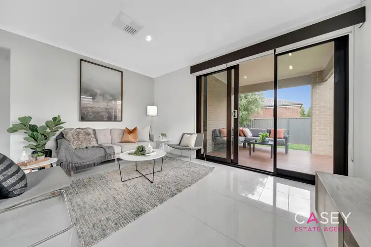 Sixth view of Homely house listing, 9 Eliburn Drive, Cranbourne East VIC 3977