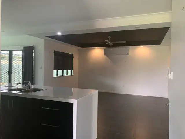 Sixth view of Homely house listing, 4 Sidon Court, Ooralea QLD 4740
