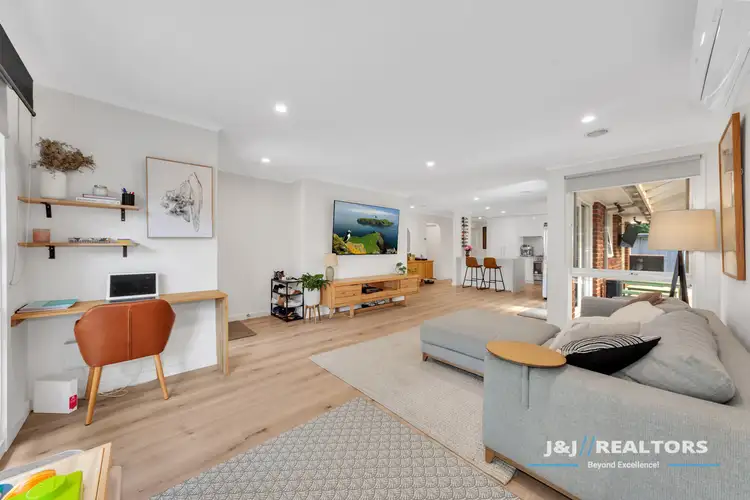Third view of Homely house listing, 3 Hakea Court, Langwarrin VIC 3910