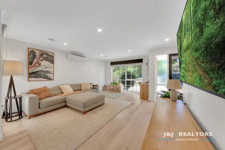 Fourth view of Homely house listing, 3 Hakea Court, Langwarrin VIC 3910