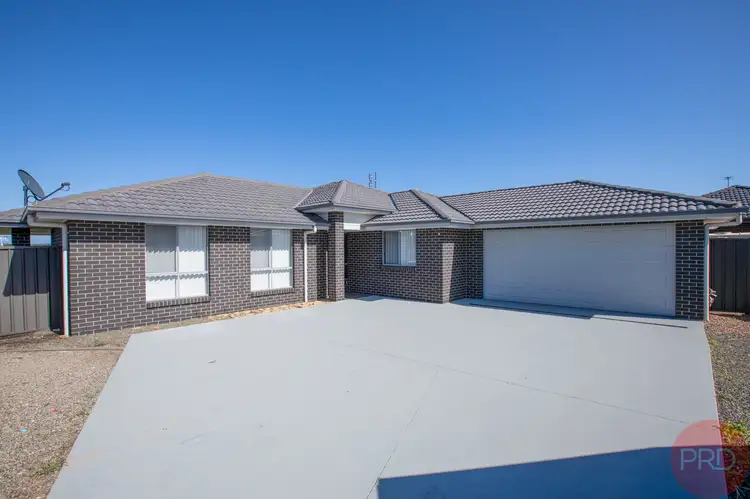 8 Undercliff Street, Cliftleigh NSW 2321