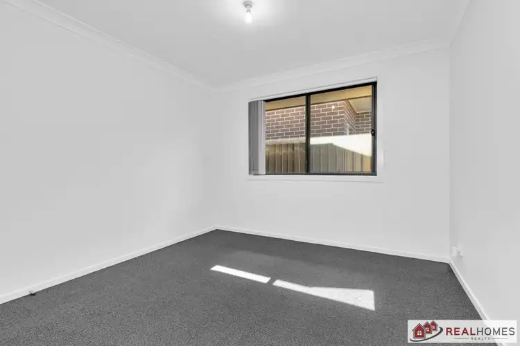 Fifth view of Homely house listing, 4 Treeview Place, Glenmore Park NSW 2745