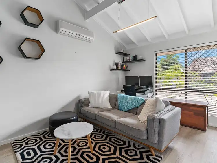 Fifth view of Homely villa listing, 4/73 Walter Road West, Dianella WA 6059