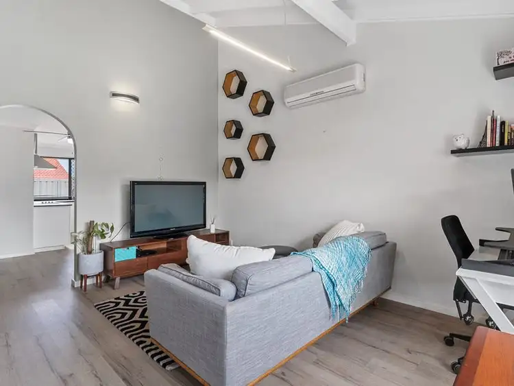Sixth view of Homely villa listing, 4/73 Walter Road West, Dianella WA 6059