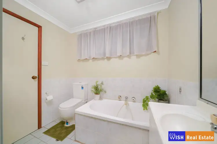 Fifth view of Homely townhouse listing, 16/4 Jacquinot Place, Glenfield NSW 2167