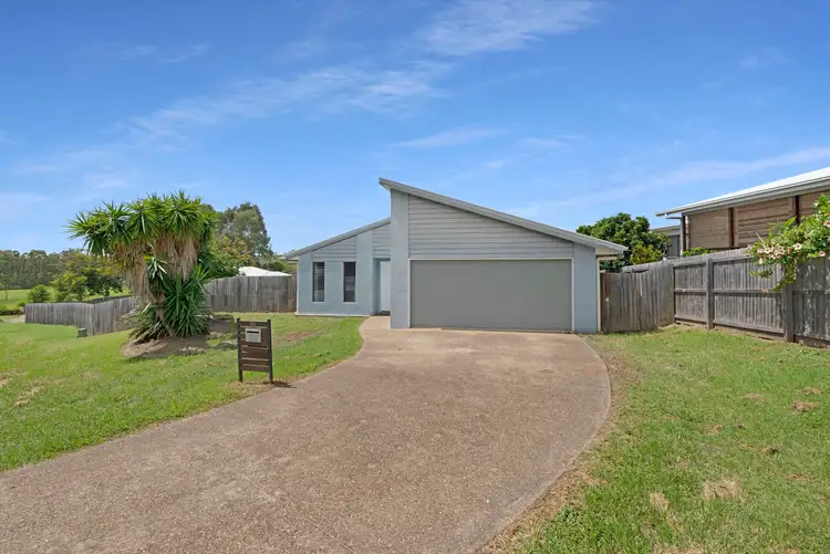 30 Neville Drive, Branyan QLD 4670