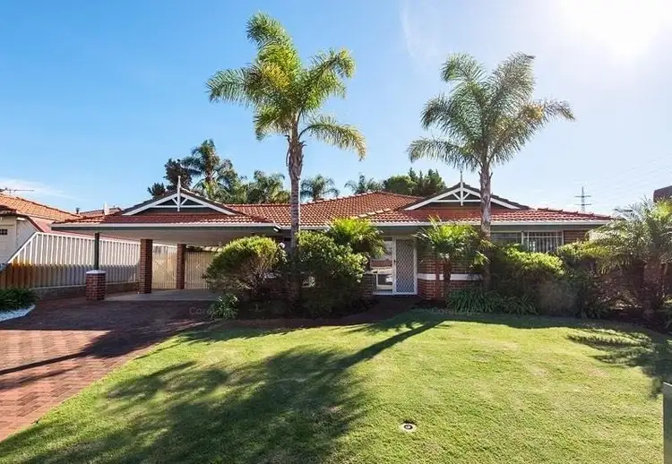 23 Fern Leaf Court, Leeming WA 6149