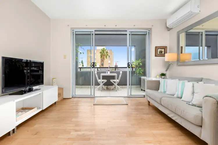 Third view of Homely apartment listing, 25/8-14 Underwood St (Enter Via Perry Lane), Paddington NSW 2021