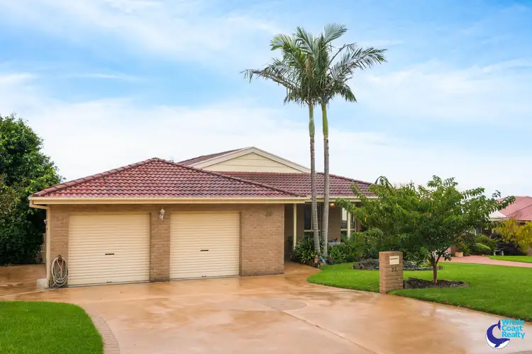 23 Dawn Parade, Kianga NSW 2546