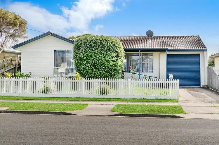 48 Kauri Crescent, Portland VIC 3305