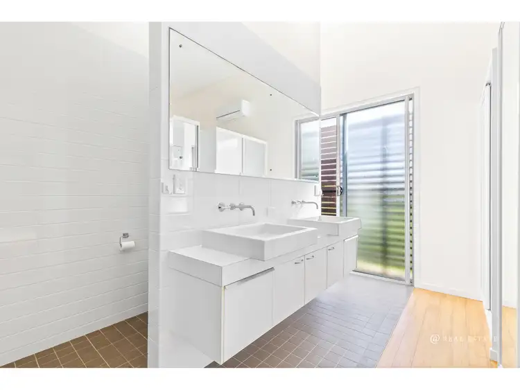 Fifth view of Homely house listing, 20 Hideaway Road, Zilzie QLD 4710