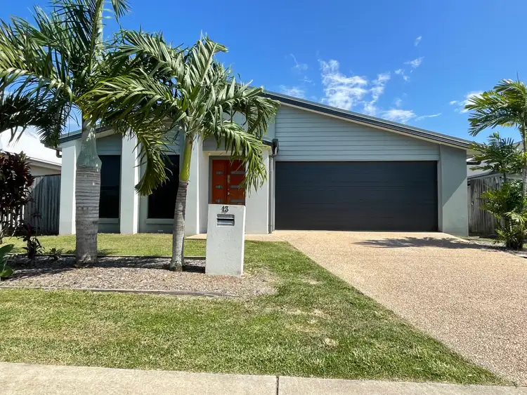 13 Trinity Parade, Blacks Beach QLD 4740