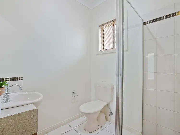 Sixth view of Homely townhouse listing, 4/6 Friswell Avenue, Flora Hill VIC 3550