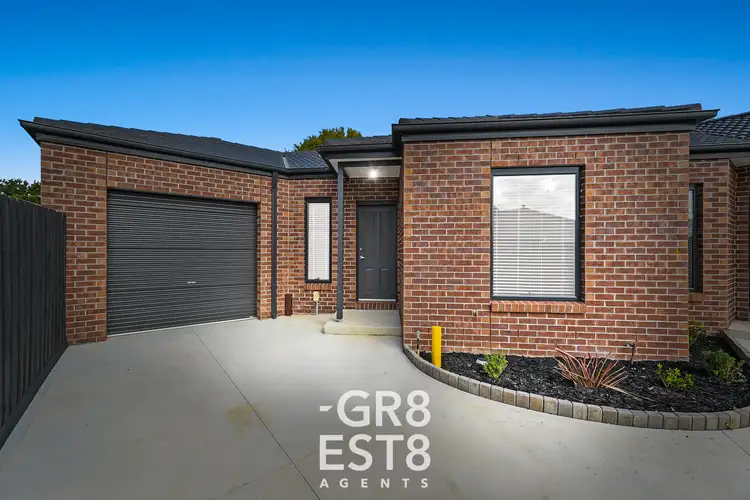 2/3 HUGHES CRESCENT, Dandenong North VIC 3175