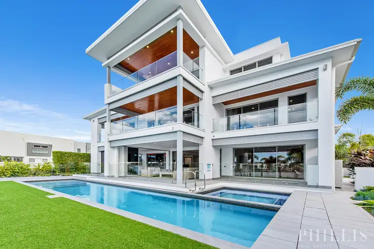 1029 Edgecliff Place, Sanctuary Cove QLD 4212