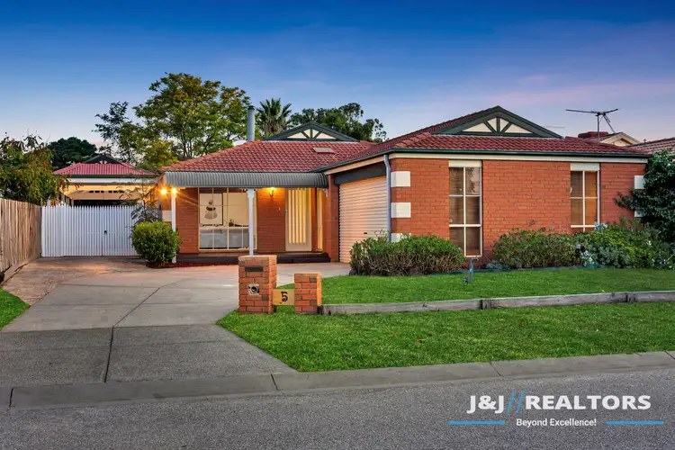 5 Pelican Court, Narre Warren South VIC 3805