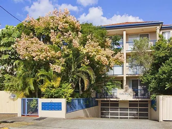 Second view of Homely unit listing, 11/4 Adori Street, Chevron Island QLD 4217