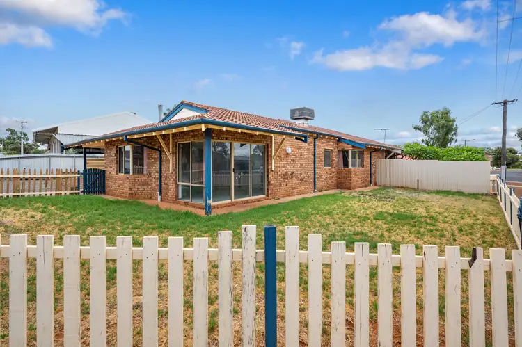2A Kirwan Court