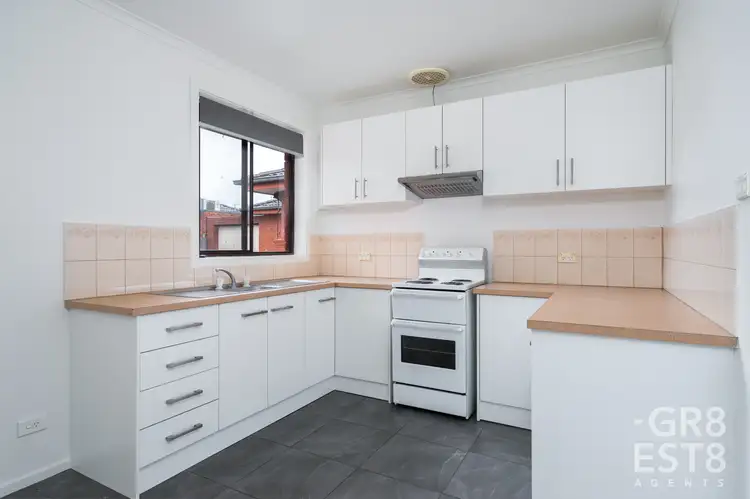Fifth view of Homely unit listing, 2/11 Walter Street, Cranbourne VIC 3977