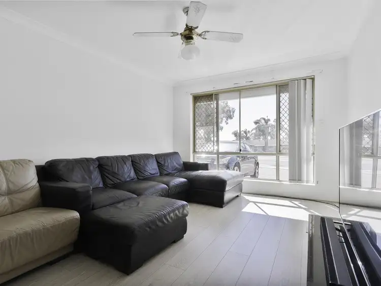 Sixth view of Homely semi-detached listing, 53A THE AVENUE, Alexander Heights WA 6064