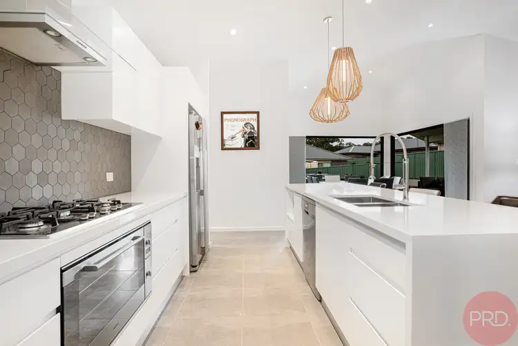 Sixth view of Homely house listing, 3 Hinchinbrook Close, Ashtonfield NSW 2323