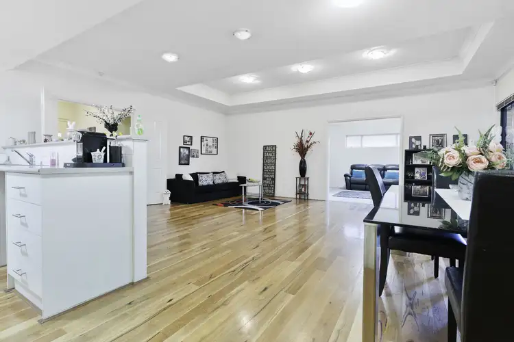 5 Koroit Way, Aveley WA 6069