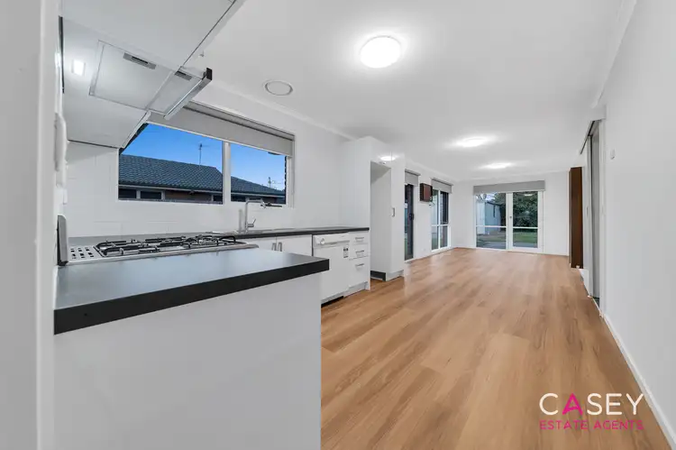 Fifth view of Homely house listing, 20 Damian Court, Cranbourne VIC 3977