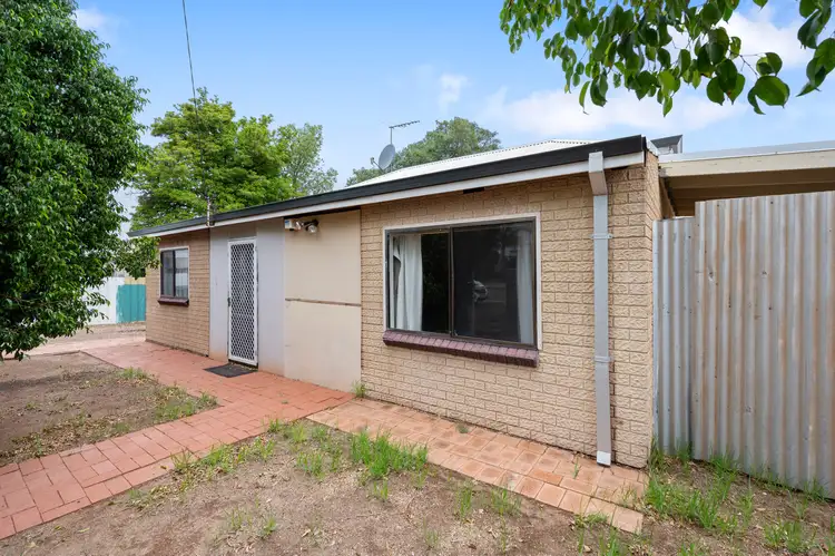 16 Barton Street, Williamstown WA 6430