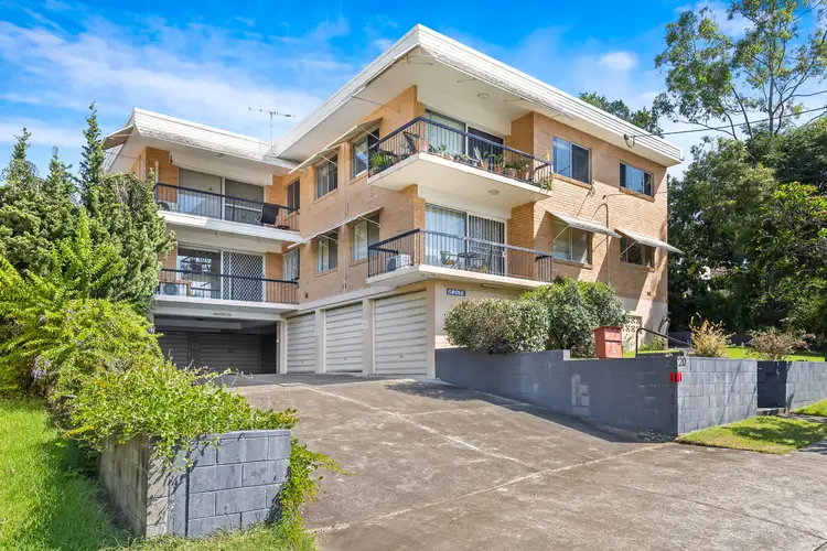 2/20 Grove Street, Toowong QLD 4066