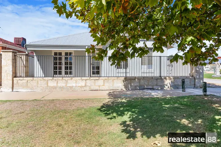 10 Verin Lane, Port Kennedy WA 6172