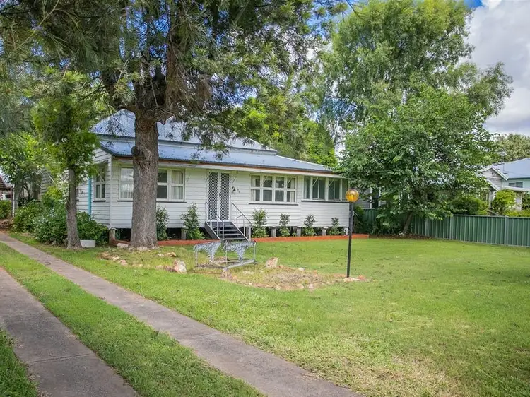 74 Hypatia Street, Chinchilla QLD 4413