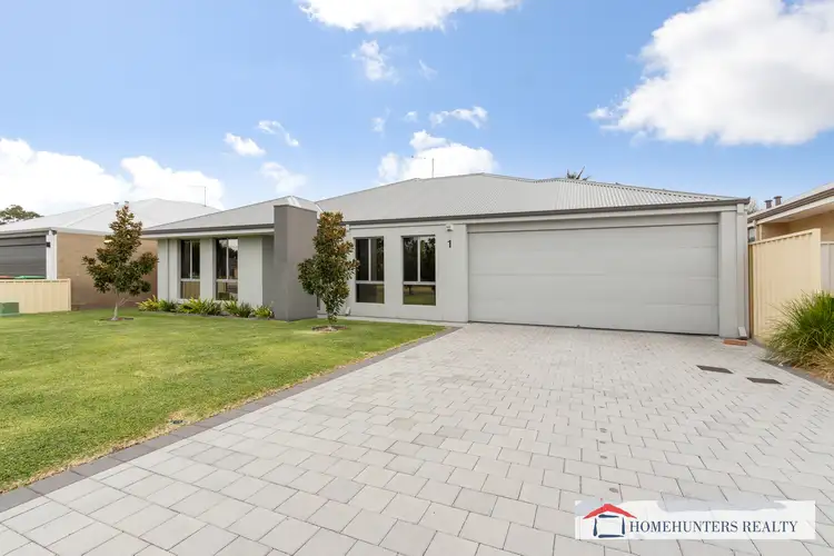 1 Oroya Close