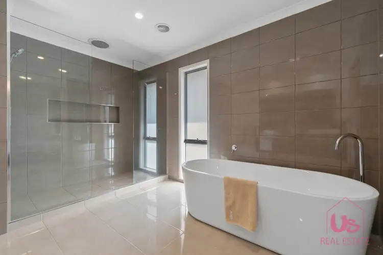Fifth view of Homely house listing, 25 Alexandra Mews, Langwarrin VIC 3910