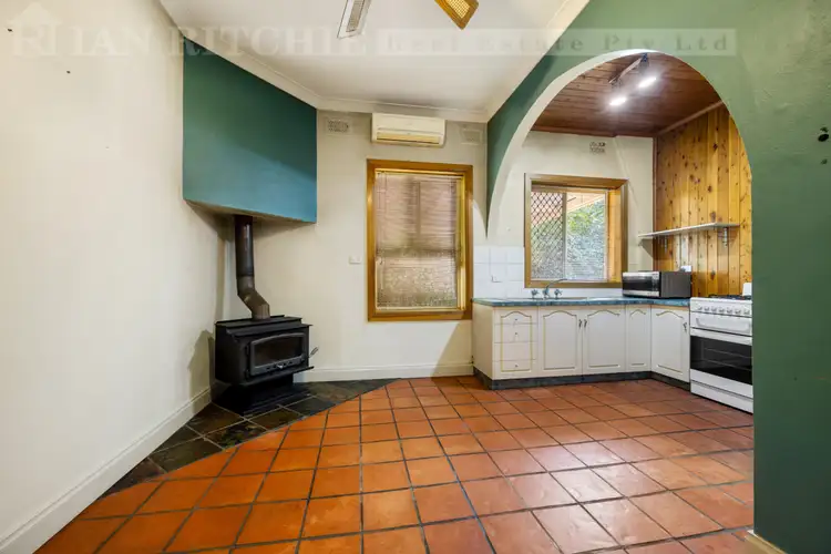 Fifth view of Homely house listing, 422 Hovell Street, South Albury NSW 2640