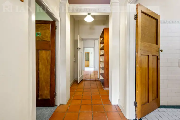 Sixth view of Homely house listing, 422 Hovell Street, South Albury NSW 2640