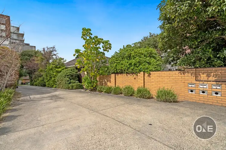 1/808 Elgar Road, Doncaster VIC 3108