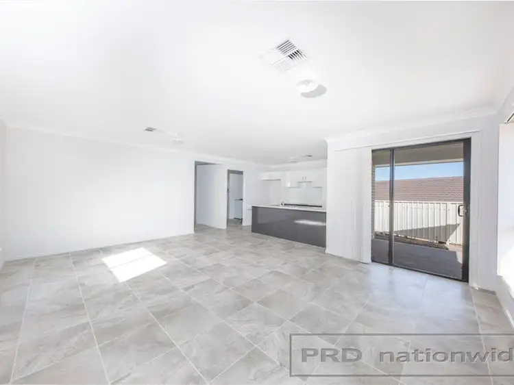 Third view of Homely house listing, 6 Barbara Court, Rutherford NSW 2320