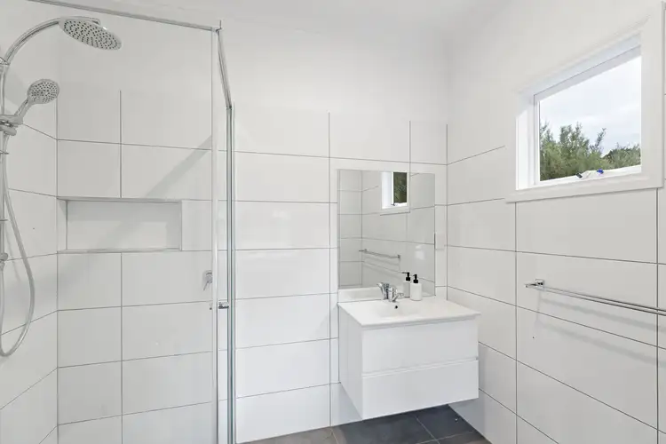 Fourth view of Homely house listing, 7A Canrobert Street, Newstead VIC 3462
