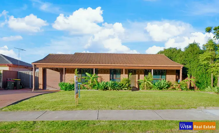 29 Diamontina Avenue