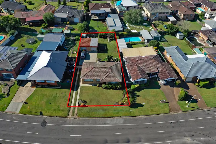 13 Dunkley Street, Rutherford NSW 2320