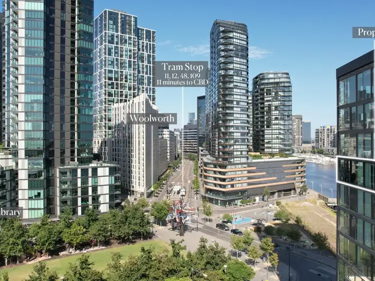 810/915 Collins Street, Docklands VIC 3008